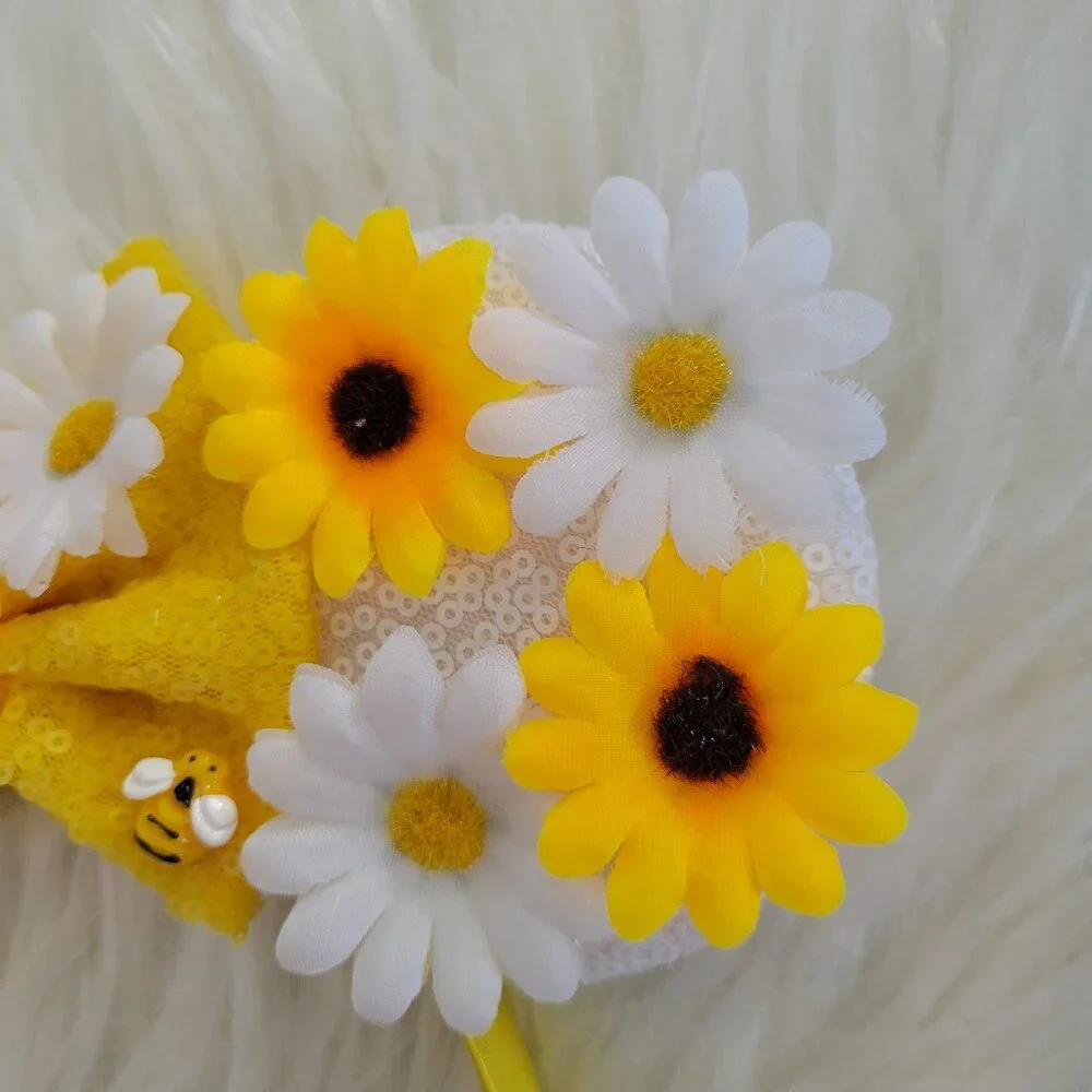Daisies/Bees Minnie Mouse Ears